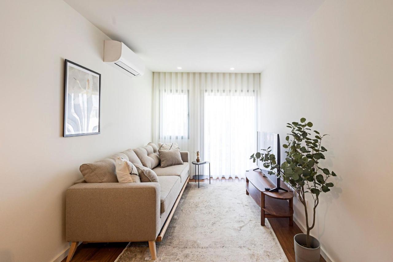 Santos Pousada 1071 By Lovelystay Porto Bagian luar foto